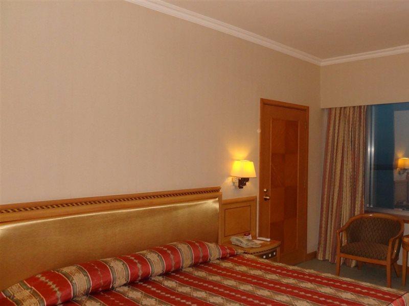 Golden Crown China Hotel Taipa  Екстериор снимка